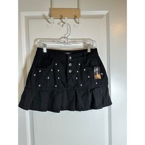 Hot Topic Social Collision Black Skull Studded‎ Pleated Skirt Womens Size Small